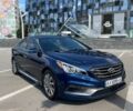 Синий Хендай Соната, объемом двигателя 2.36 л и пробегом 202 тыс. км за 9600 $, фото 1 на Automoto.ua