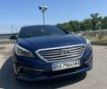 Синий Хендай Соната, объемом двигателя 2.36 л и пробегом 210 тыс. км за 8300 $, фото 1 на Automoto.ua