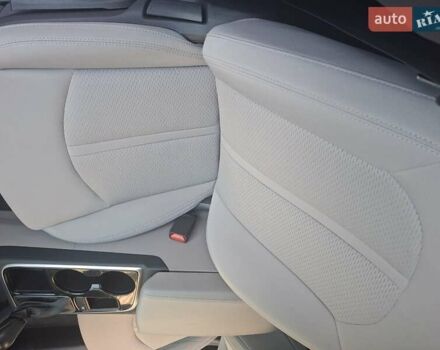 Хендай Соната 2017 в Киеве на Automoto.ua Синий Хендай Соната, объемом двигателя 2.36 л и пробегом 90 тыс. км за 11999 $, фото 24 на Automoto.ua