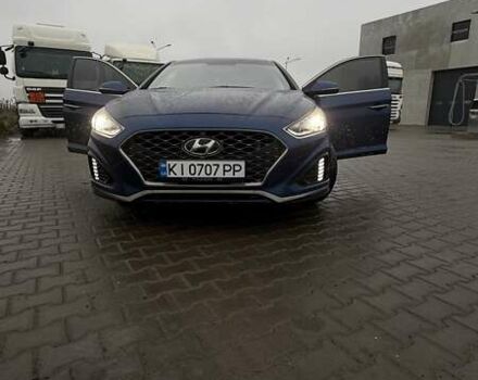 Синий Хендай Соната, объемом двигателя 2.4 л и пробегом 148 тыс. км за 13500 $, фото 1 на Automoto.ua