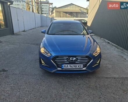Хендай Соната 2017 в Киеве на Automoto.ua Синий Хендай Соната, объемом двигателя 2.36 л и пробегом 90 тыс. км за 11999 $, фото 3 на Automoto.ua