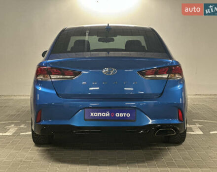 Хендай Соната 2017 в Киеве на Automoto.ua Синий Хендай Соната, объемом двигателя 2.36 л и пробегом 112 тыс. км за 11900 $, фото 4 на Automoto.ua