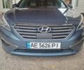Хендай Соната 2017 в Днепре (Днепропетровске) на Automoto.ua Синий Хендай Соната, объемом двигателя 2.36 л и пробегом 69 тыс. км за 11000 $, фото 1 на Automoto.ua