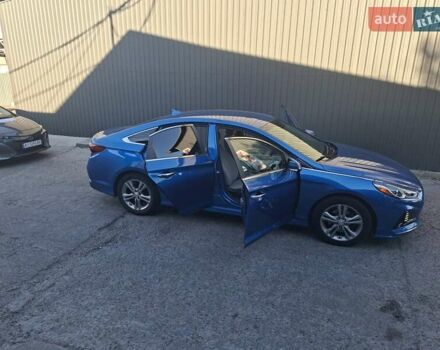 Хендай Соната 2017 в Киеве на Automoto.ua Синий Хендай Соната, объемом двигателя 2.36 л и пробегом 90 тыс. км за 11999 $, фото 17 на Automoto.ua