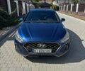 Синий Хендай Соната, объемом двигателя 2.36 л и пробегом 161 тыс. км за 12000 $, фото 1 на Automoto.ua