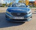 Синий Хендай Соната, объемом двигателя 2.36 л и пробегом 120 тыс. км за 10500 $, фото 4 на Automoto.ua