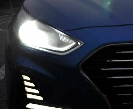 Синій Хендай Соната, об'ємом двигуна 2.4 л та пробігом 62 тис. км за 15200 $, фото 10 на Automoto.ua