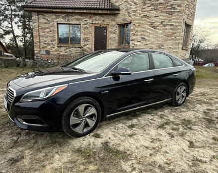 Синий Хендай Соната, объемом двигателя 2 л и пробегом 71 тыс. км за 16200 $, фото 1 на Automoto.ua