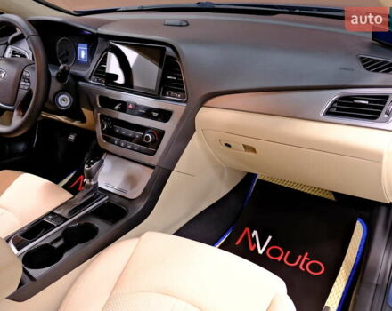 Синий Хендай Соната, объемом двигателя 2.4 л и пробегом 229 тыс. км за 10900 $, фото 38 на Automoto.ua