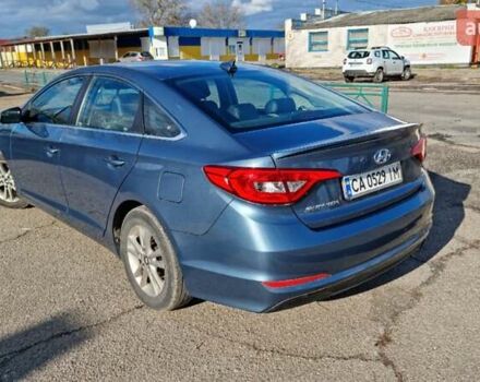 Синий Хендай Соната, объемом двигателя 2.36 л и пробегом 120 тыс. км за 10500 $, фото 3 на Automoto.ua
