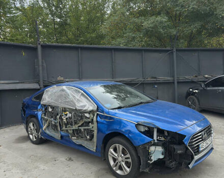 Синий Хендай Соната, объемом двигателя 2.36 л и пробегом 85 тыс. км за 5500 $, фото 2 на Automoto.ua