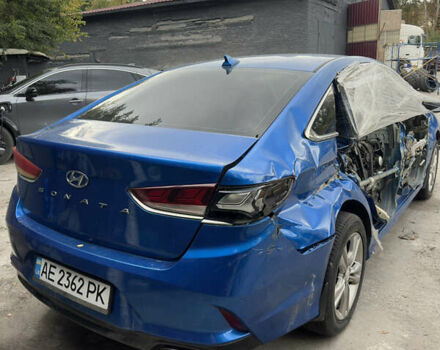 Синий Хендай Соната, объемом двигателя 2.36 л и пробегом 85 тыс. км за 5500 $, фото 4 на Automoto.ua