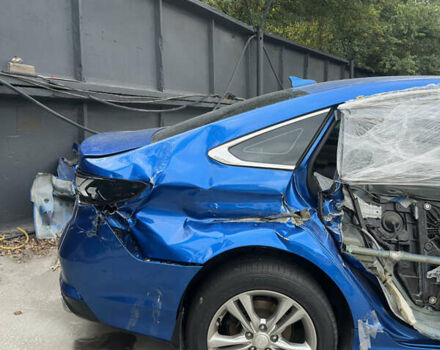 Синий Хендай Соната, объемом двигателя 2.36 л и пробегом 85 тыс. км за 5500 $, фото 3 на Automoto.ua