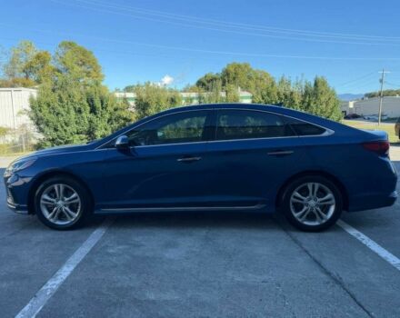 Синий Хендай Соната, объемом двигателя 2.4 л и пробегом 31 тыс. км за 1800 $, фото 3 на Automoto.ua