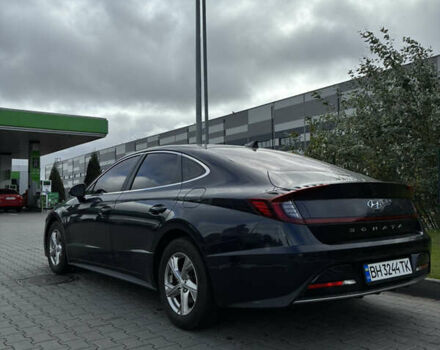 Синій Хендай Соната, об'ємом двигуна 2 л та пробігом 172 тис. км за 20000 $, фото 3 на Automoto.ua