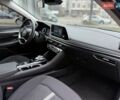 Синий Хендай Соната, объемом двигателя 2 л и пробегом 68 тыс. км за 18800 $, фото 11 на Automoto.ua