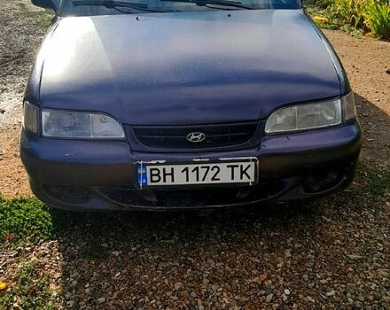 Синий Хендай Соната, объемом двигателя 1.8 л и пробегом 440 тыс. км за 1800 $, фото 1 на Automoto.ua