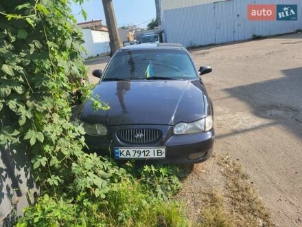 Синій Хендай Соната, об'ємом двигуна 2 л та пробігом 465 тис. км за 1600 $, фото 1 на Automoto.ua