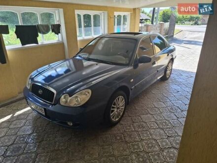 Синий Хендай Соната, объемом двигателя 2 л и пробегом 325 тыс. км за 4100 $, фото 1 на Automoto.ua