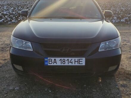 Синий Хендай Соната, объемом двигателя 2 л и пробегом 280 тыс. км за 5300 $, фото 1 на Automoto.ua