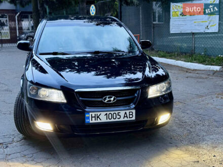 Хендай Соната 2008 у Рівному на Automoto.ua Синій Хендай Соната, об'ємом двигуна 2 л та пробігом 285 тис. км за 5700 $, фото 1 на Automoto.ua