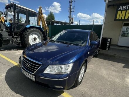 Хендай Соната 2009 в Софіївська Борщагівка на Automoto.ua Синий Хендай Соната, объемом двигателя 2 л и пробегом 206 тыс. км за 5900 $, фото 1 на Automoto.ua