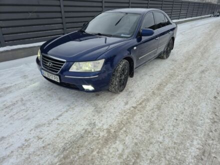 Синій Хендай Соната, об'ємом двигуна 2 л та пробігом 296 тис. км за 5400 $, фото 1 на Automoto.ua