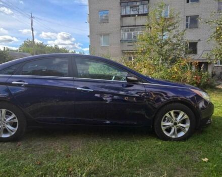 Синій Хендай Соната, об'ємом двигуна 2.4 л та пробігом 144 тис. км за 8300 $, фото 1 на Automoto.ua
