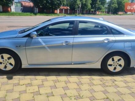 Синий Хендай Соната, объемом двигателя 2.4 л и пробегом 192 тыс. км за 9700 $, фото 1 на Automoto.ua