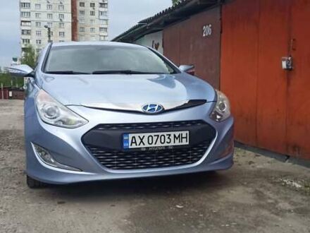 Синій Хендай Соната, об'ємом двигуна 2.4 л та пробігом 250 тис. км за 9000 $, фото 1 на Automoto.ua