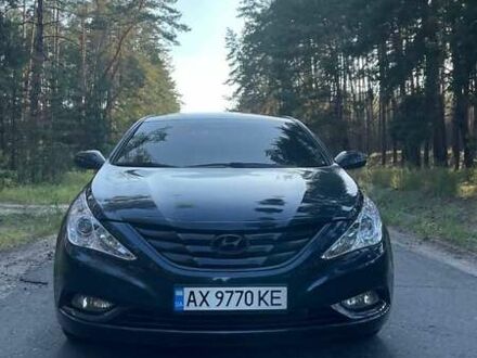 Хендай Соната 2013 в Изюме на Automoto.ua Синий Хендай Соната, объемом двигателя 2.4 л и пробегом 188 тыс. км за 8500 $, фото 1 на Automoto.ua