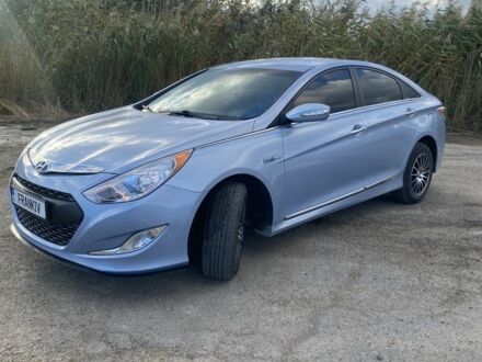 Синий Хендай Соната, объемом двигателя 2.4 л и пробегом 126 тыс. км за 9000 $, фото 1 на Automoto.ua