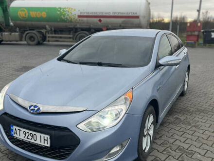 Синий Хендай Соната, объемом двигателя 2.36 л и пробегом 269 тыс. км за 7800 $, фото 1 на Automoto.ua