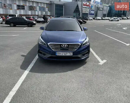 Синий Хендай Соната, объемом двигателя 2.36 л и пробегом 145 тыс. км за 10500 $, фото 1 на Automoto.ua