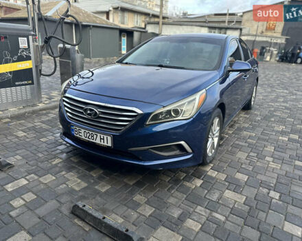 Синий Хендай Соната, объемом двигателя 2.36 л и пробегом 160 тыс. км за 9150 $, фото 1 на Automoto.ua