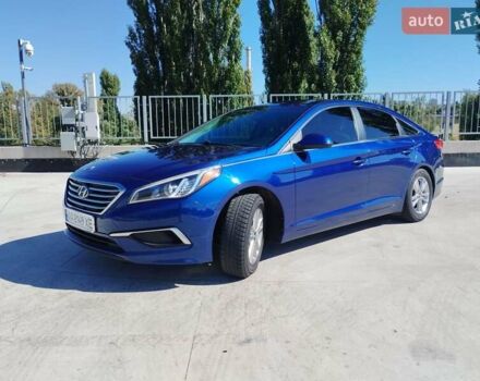 Синий Хендай Соната, объемом двигателя 2.4 л и пробегом 140 тыс. км за 9000 $, фото 1 на Automoto.ua