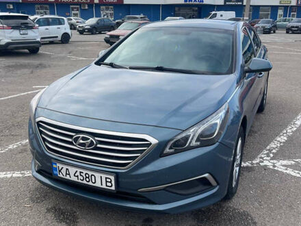 Синій Хендай Соната, об'ємом двигуна 2.36 л та пробігом 210 тис. км за 9500 $, фото 1 на Automoto.ua