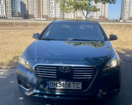 Синій Хендай Соната, об'ємом двигуна 2 л та пробігом 179 тис. км за 12900 $, фото 1 на Automoto.ua