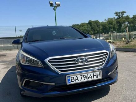 Синий Хендай Соната, объемом двигателя 2.36 л и пробегом 210 тыс. км за 8300 $, фото 1 на Automoto.ua