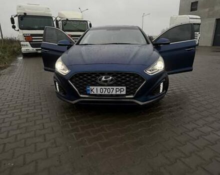 Синий Хендай Соната, объемом двигателя 2.4 л и пробегом 148 тыс. км за 13500 $, фото 1 на Automoto.ua