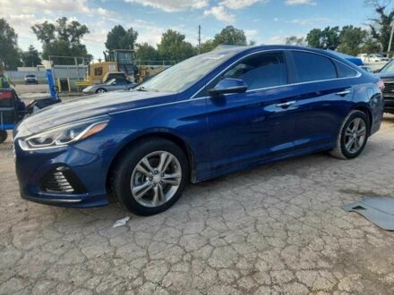 Хендай Соната 2019 у Кривому Розі на Automoto.ua Синій Хендай Соната, об'ємом двигуна 2.4 л та пробігом 66 тис. км за 2000 $, фото 1 на Automoto.ua