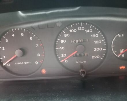 Зеленый Хендай Соната, объемом двигателя 2 л и пробегом 308 тыс. км за 1800 $, фото 7 на Automoto.ua