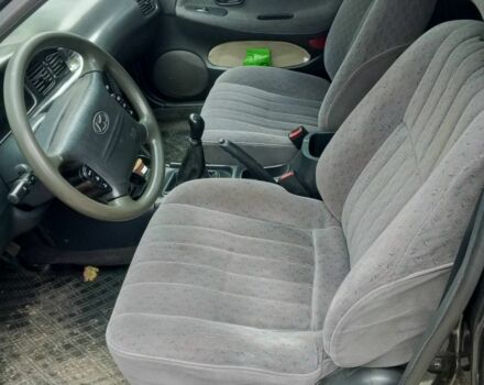 Зеленый Хендай Соната, объемом двигателя 0 л и пробегом 300 тыс. км за 1650 $, фото 3 на Automoto.ua