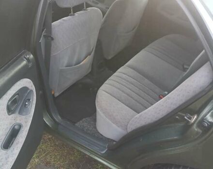 Зелений Хендай Соната, об'ємом двигуна 2 л та пробігом 506 тис. км за 3000 $, фото 4 на Automoto.ua