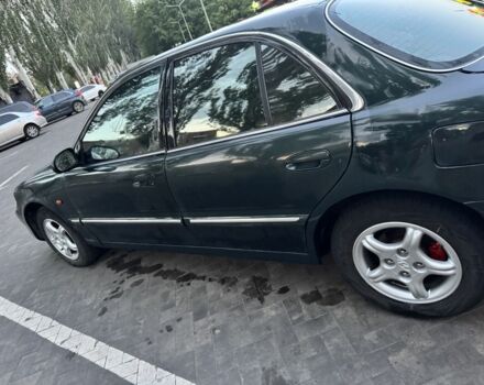 Зеленый Хендай Соната, объемом двигателя 2 л и пробегом 478 тыс. км за 1800 $, фото 3 на Automoto.ua