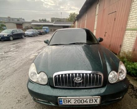 Зеленый Хендай Соната, объемом двигателя 2 л и пробегом 201 тыс. км за 2850 $, фото 4 на Automoto.ua