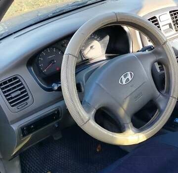 Зеленый Хендай Соната, объемом двигателя 2 л и пробегом 257 тыс. км за 3000 $, фото 5 на Automoto.ua