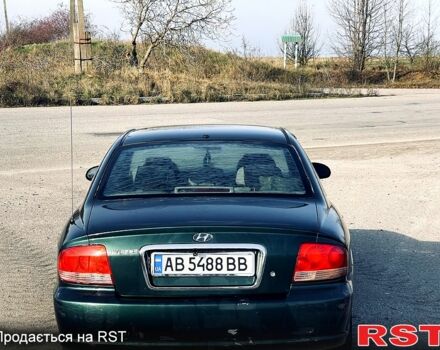 Зеленый Хендай Соната, объемом двигателя 2 л и пробегом 250 тыс. км за 3500 $, фото 4 на Automoto.ua