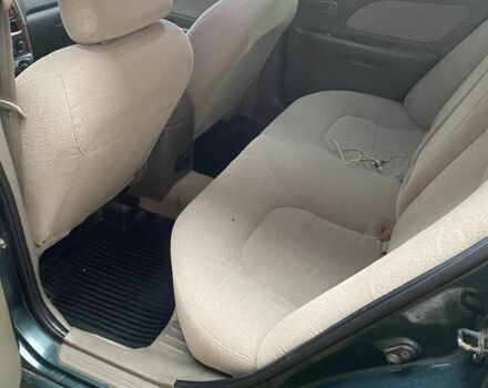 Зеленый Хендай Соната, объемом двигателя 2 л и пробегом 201 тыс. км за 2850 $, фото 12 на Automoto.ua