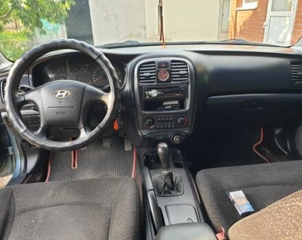 Зеленый Хендай Соната, объемом двигателя 2 л и пробегом 245 тыс. км за 3100 $, фото 6 на Automoto.ua